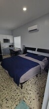 636 SE 5th Pl in Hialeah, FL - Building Photo - Building Photo