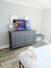 215 Piedmont Ave NE in Atlanta, GA - Building Photo - Building Photo