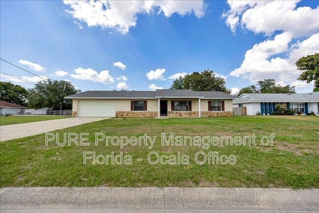 property at 4331 SE 106th Pl