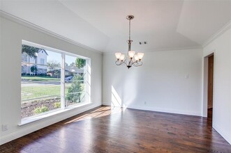 7035 Orchid Ln in Dallas, TX - Building Photo - Building Photo