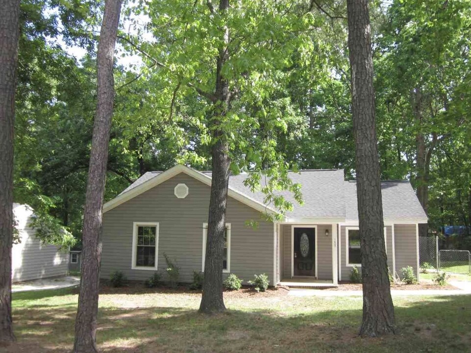 1408 Old Buckhorn Rd in Garner, NC - Building Photo