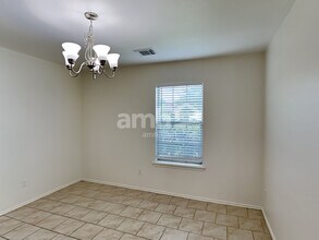 7234 Basque Country Dr in Magnolia, TX - Building Photo - Building Photo