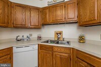 2018 Walnut St photo'