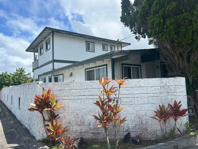 property at 675 Kihapai St