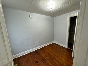 432 W 3rd St in Davenport, IA - Building Photo - Building Photo