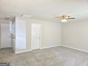 209 E Wilson St in Villa Rica, GA - Building Photo - Building Photo