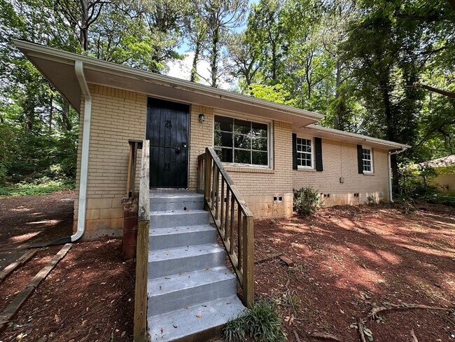 property at 3650 Tulip Dr