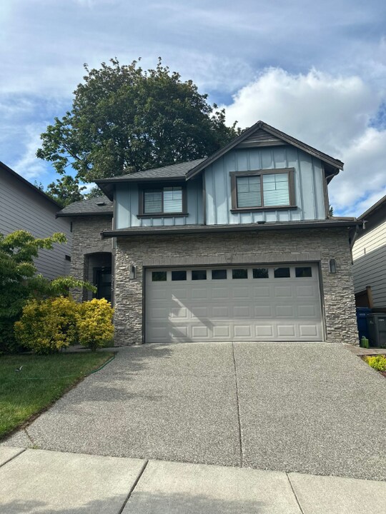 3715 200th Pl SE in Bothell, WA - Building Photo