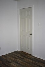 12100 Melville Dr in Montgomery, TX - Building Photo - Building Photo