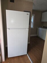 504 Main St-Unit -Apt 1 in Farmington, NH - Foto de edificio - Building Photo