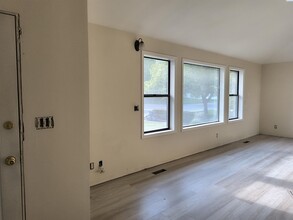 1410 Adair Dr in Richland, WA - Building Photo - Building Photo