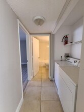 1460 Windorah Way in Royal Palm Beach, FL - Foto de edificio - Building Photo