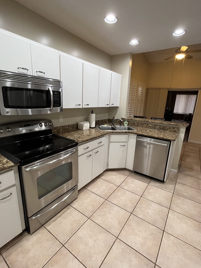 property at 1924 Sprucewood Way