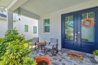 10696 SW Estella Ln in Port St. Lucie, FL - Building Photo - Building Photo
