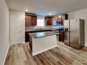 15 Blake Ave in Porterdale, GA - Foto de edificio - Building Photo