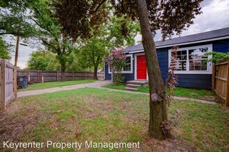 1633 E 10th St in Tulsa, OK - Building Photo - Building Photo