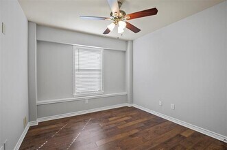 5917 Meadowglen Dr in Argyle, TX - Building Photo - Building Photo