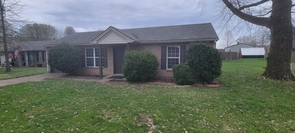 277 Lakewood Dr in Owensboro, KY - Building Photo - Building Photo