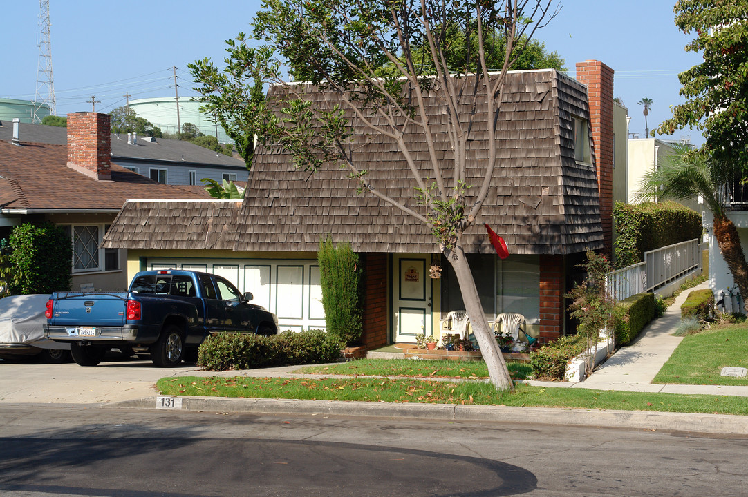 131 Virginia St in El Segundo, CA - Building Photo