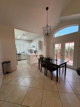 5960 W Fir Ave in Fresno, CA - Building Photo - Building Photo