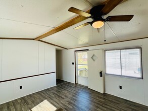 126 Zack Cir in Jacksonville, NC - Building Photo - Building Photo