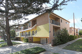 858 14th St in Santa Monica, CA - Building Photo - Primary Photo