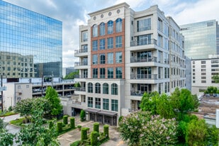 Venti in Houston, TX - Building Photo