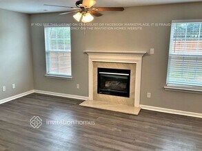 12027 Chantress Ln in Charlotte, NC - Foto de edificio - Building Photo