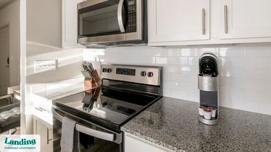 23223 Gosling Rd in Spring, TX - Foto de edificio - Building Photo