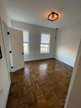 156 Bremen St, Unit 2 in Boston, MA - Building Photo - Building Photo