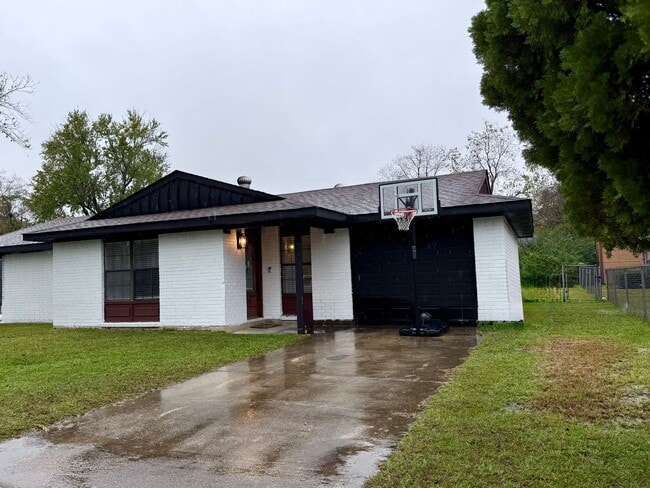 property at 2213 Angus St