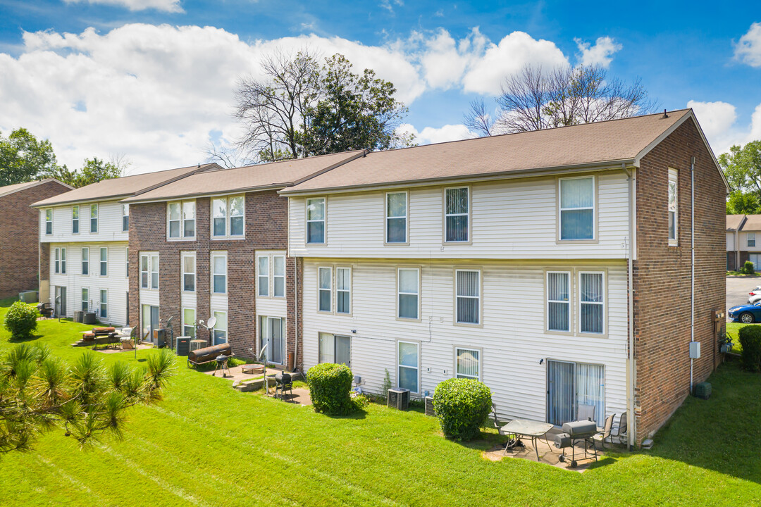 River Trace Townhomes in St. Louis, MO - Foto de edificio