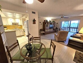 72 Boundary Blvd in Rotonda West, FL - Building Photo - Building Photo