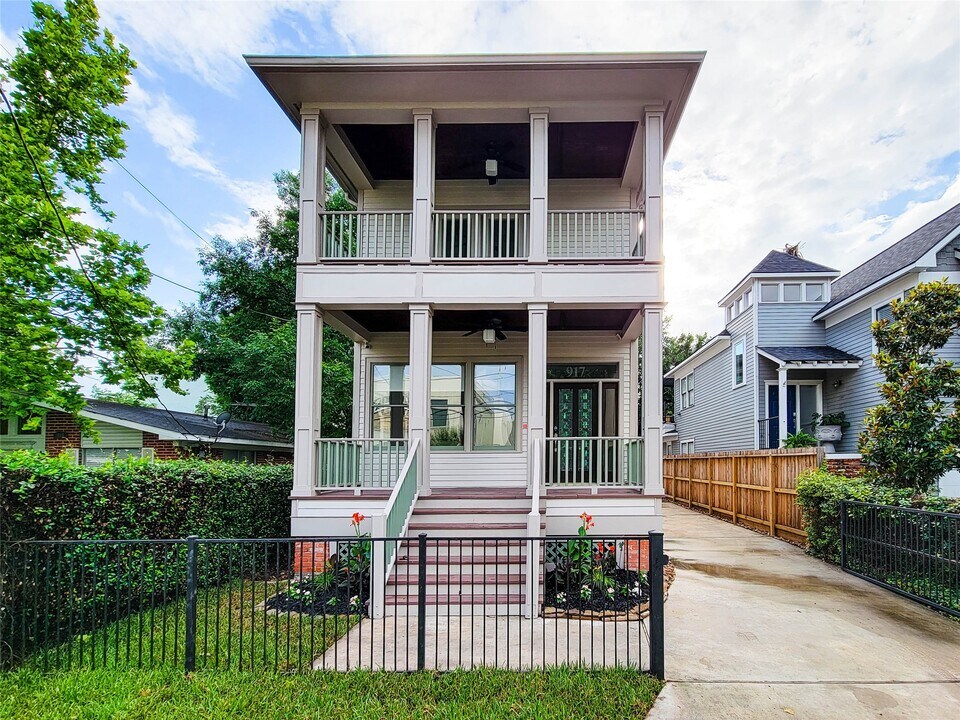 917 Herkimer St in Houston, TX - Building Photo