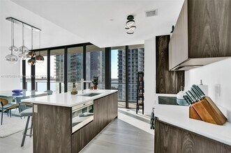 480 NE 31st St in Miami, FL - Building Photo - Building Photo