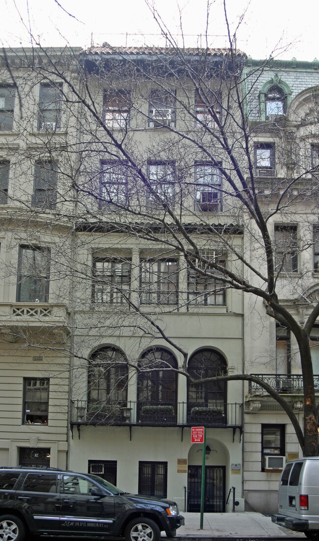 Valentine House in New York, NY - Building Photo - Building Photo