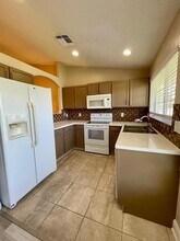 13301 Fairway Glen Dr in Orlando, FL - Building Photo - Building Photo