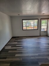 242 E Carlson St in Cheyenne, WY - Building Photo - Building Photo