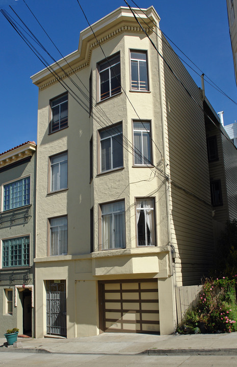 126 Bernard St in San Francisco, CA - Foto de edificio