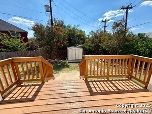 218 Jardin Vista in San Antonio, TX - Building Photo