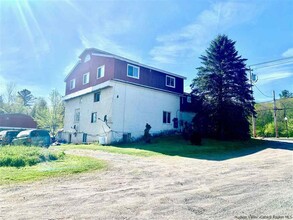 The Van House in Tannersville, NY - Building Photo - Building Photo