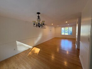 7 Upton Ln in Boxford, MA - Building Photo - Building Photo