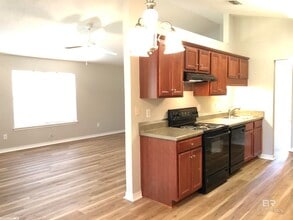 9839 Hollowbrook Ave in Fairhope, AL - Building Photo - Building Photo