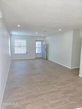 3280 Mike Godwin Dr in El Paso, TX - Building Photo - Building Photo