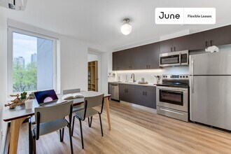 Stylish Private ROOM in Williamsburg, Unit 1 in Brooklyn, NY - Building Photo - Building Photo