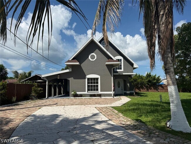 property at 5248 Confederate Dr