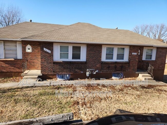 property at 5042 N Topping Ave