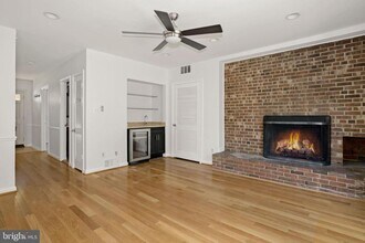 501 S Royal St in Alexandria, VA - Building Photo - Building Photo