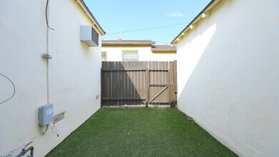 12210 Culver Blvd in Los Angeles, CA - Building Photo - Building Photo