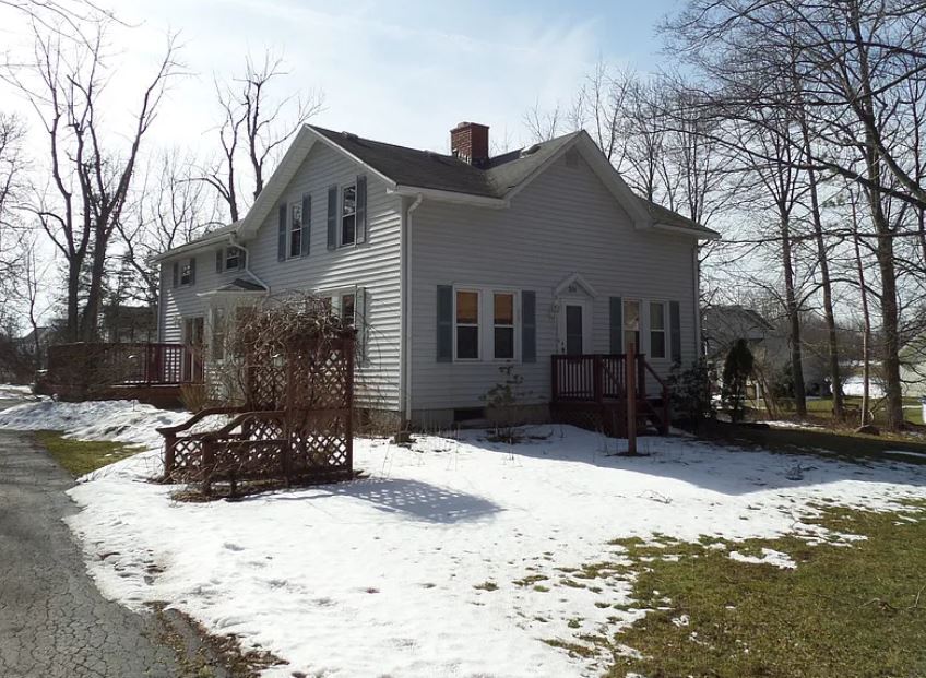 551 Paul Rd, Unit 1-Dn in Rochester, NY - Foto de edificio